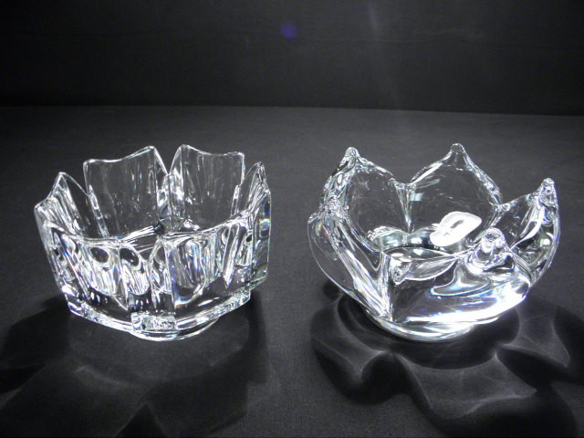 Two cut crystal bowls including 16d18c