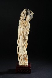 CHINESE IVORY FIGURE OF MEIREN  16d64a