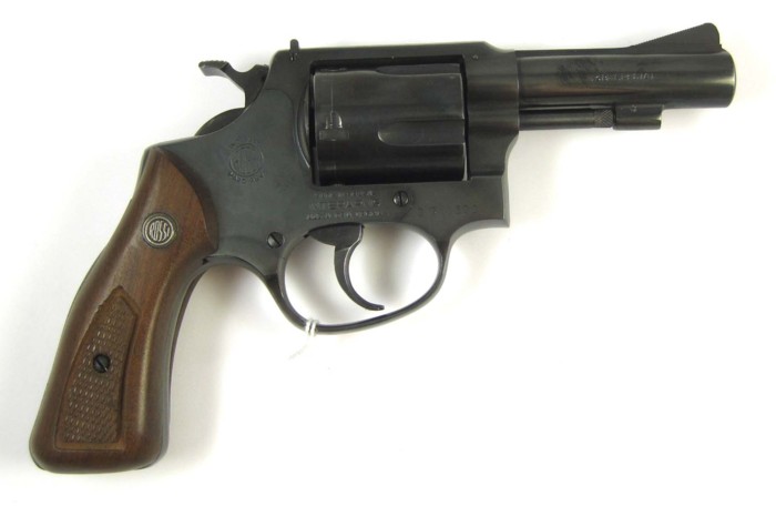 ROSSI MODEL 68 DOUBLE ACTION REVOLVER