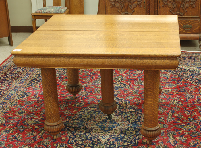 SQUARE OAK DINING TABLE WITH THREE 16f805