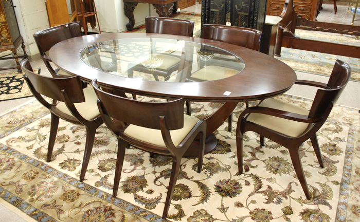 CONTEMPORARY DINING TABLE AND CHAIR 16fb37