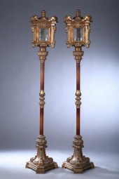 PAIR VENETIAN STYLE RED AND GILT 16fe56