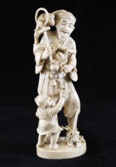 A Japanese ivory figure of a monkey 1708e5