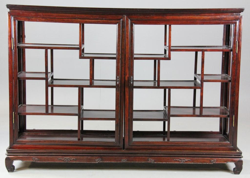 A Fine Chinese Rosewood Display 171c1d