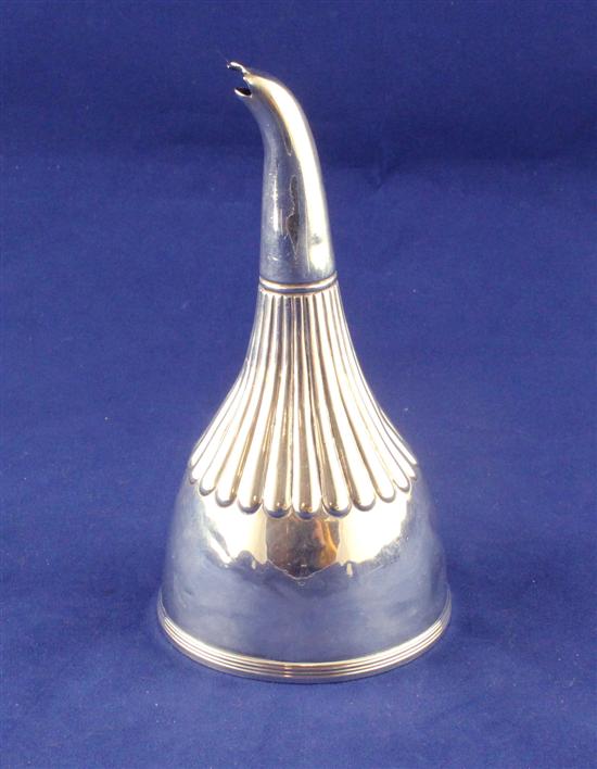 A George III demi fluted silver 170b0b