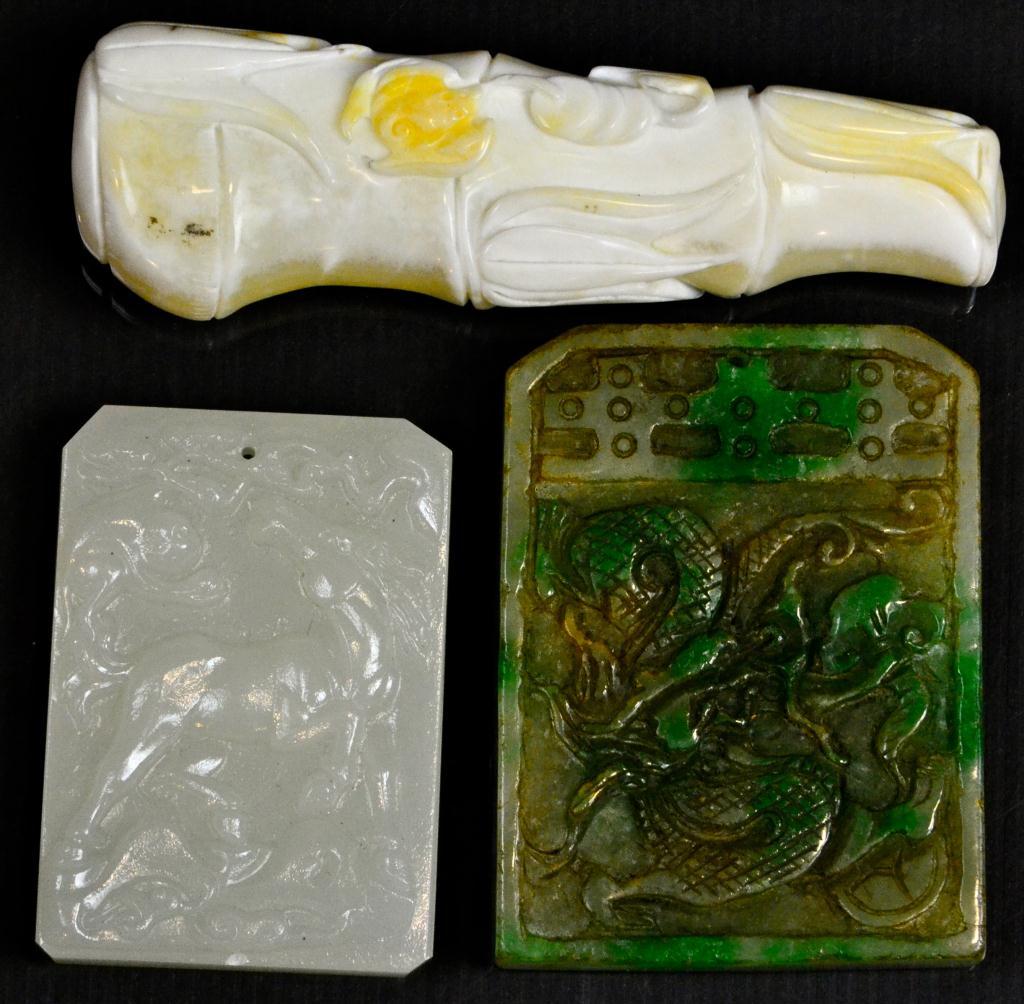  3 Chinese Carved Jade ItemsTo 17114f