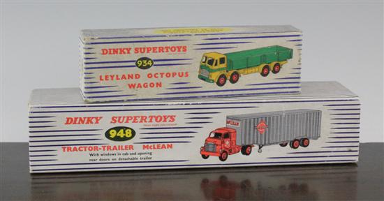 A Dinky Supertoys tractor trailer 1716e6