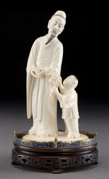 Chinese Qing carved ivory figure 174570