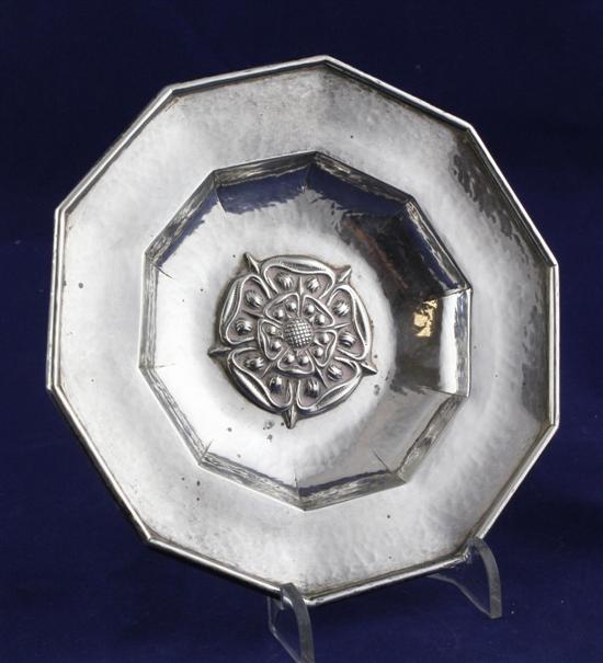 A George V Arts and Crafts silver 173276