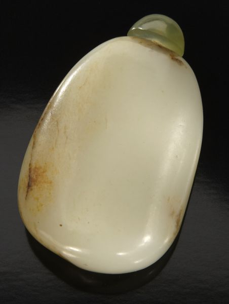Chinese Qing carved pebble jade 173c06