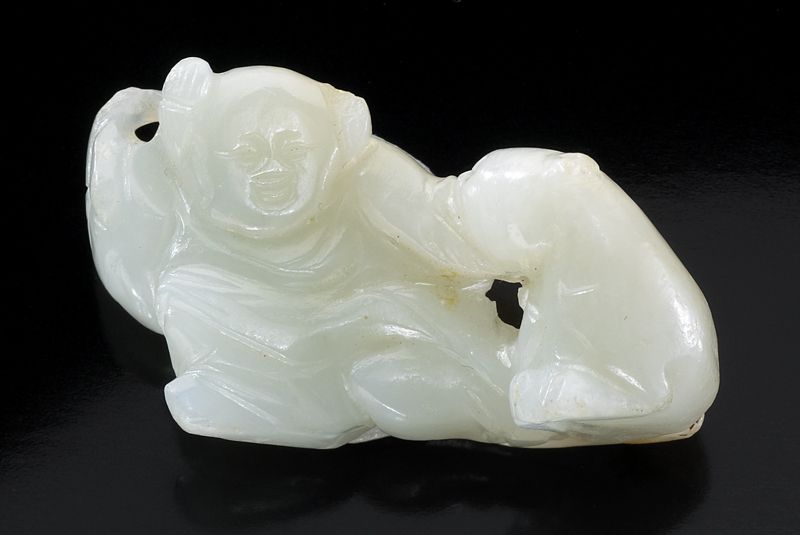 Chinese Qing carved white jade 173c20
