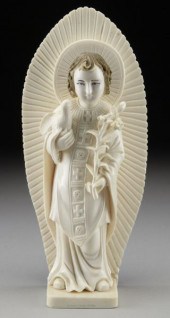 Chinese carved ivory figure depicting 173e02