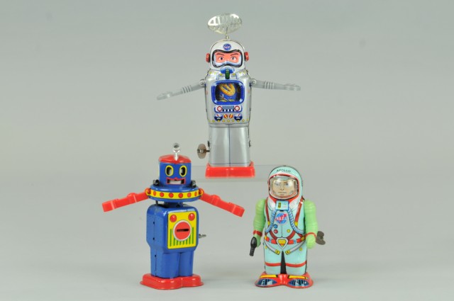 LOT OF THREE ROBOTS Includes NASA 1791f6