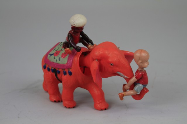 HENRY AND THE MAHOUT ON ELEPHANT 179f0f