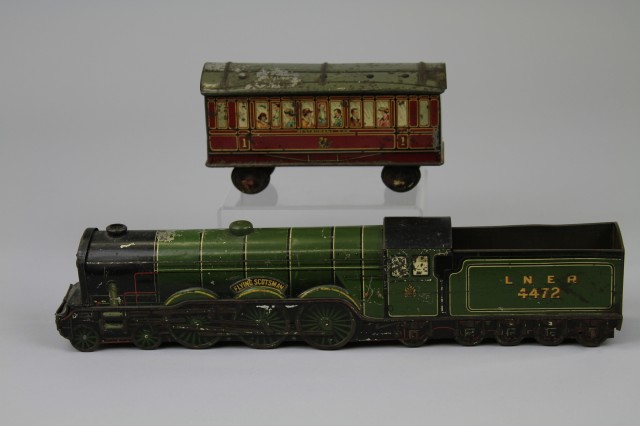 FLYING SCOTSMAN LOCOMOTIVE AND 17a016