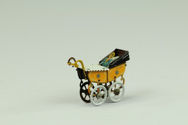 BABY IN CARRIAGE PENNY TOY Fischer 17a0aa