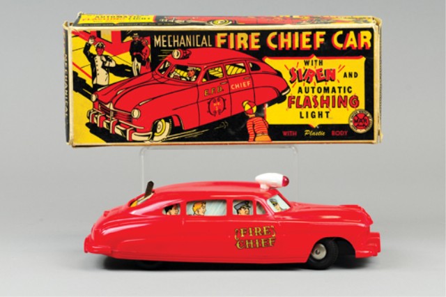 MARX BOXED FIRE CHIEF CAR An Old 17a40b