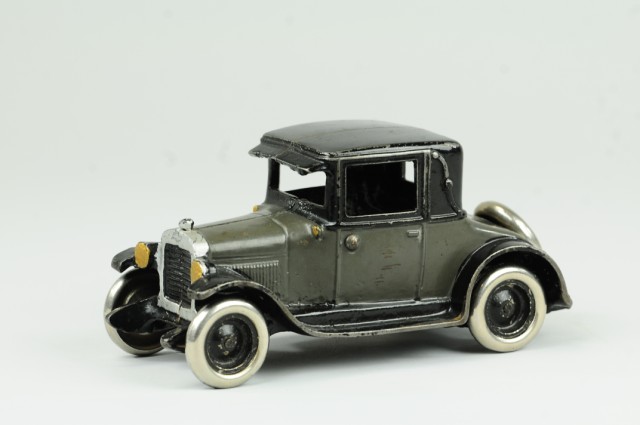 ARCADE CHEVY CAST IRON TOY COUPE 17892b