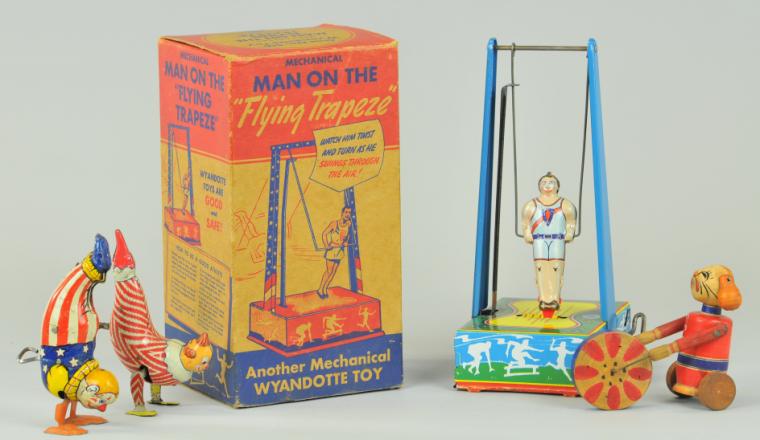 LOT OF TIN TOYS Includes: Clown