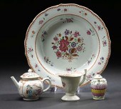 Chinese Export Porcelain Teapot 29d0e