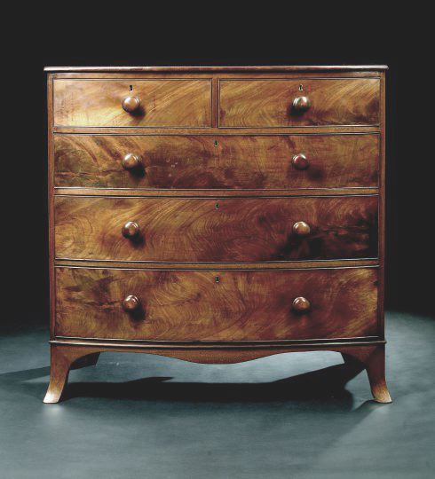 Victorian Mahogany Bowfront Chest  2dc17