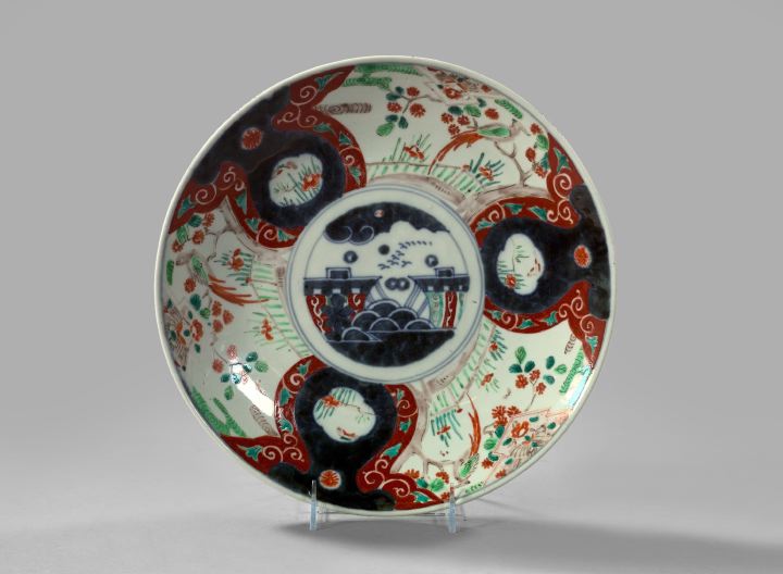 Japanese Meiji Imari Porcelain 2f92a