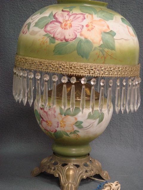 Victorian GWTW style table lamp  3bbfb