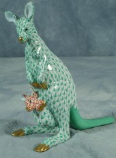 Herend fishnet figurine, green kangaroo