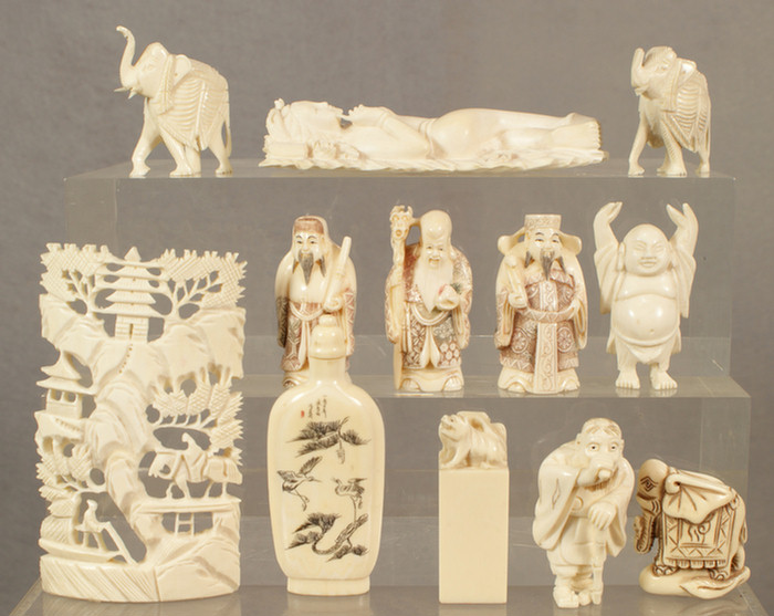 Lot of 12 pieces of carved ivory 3dd61