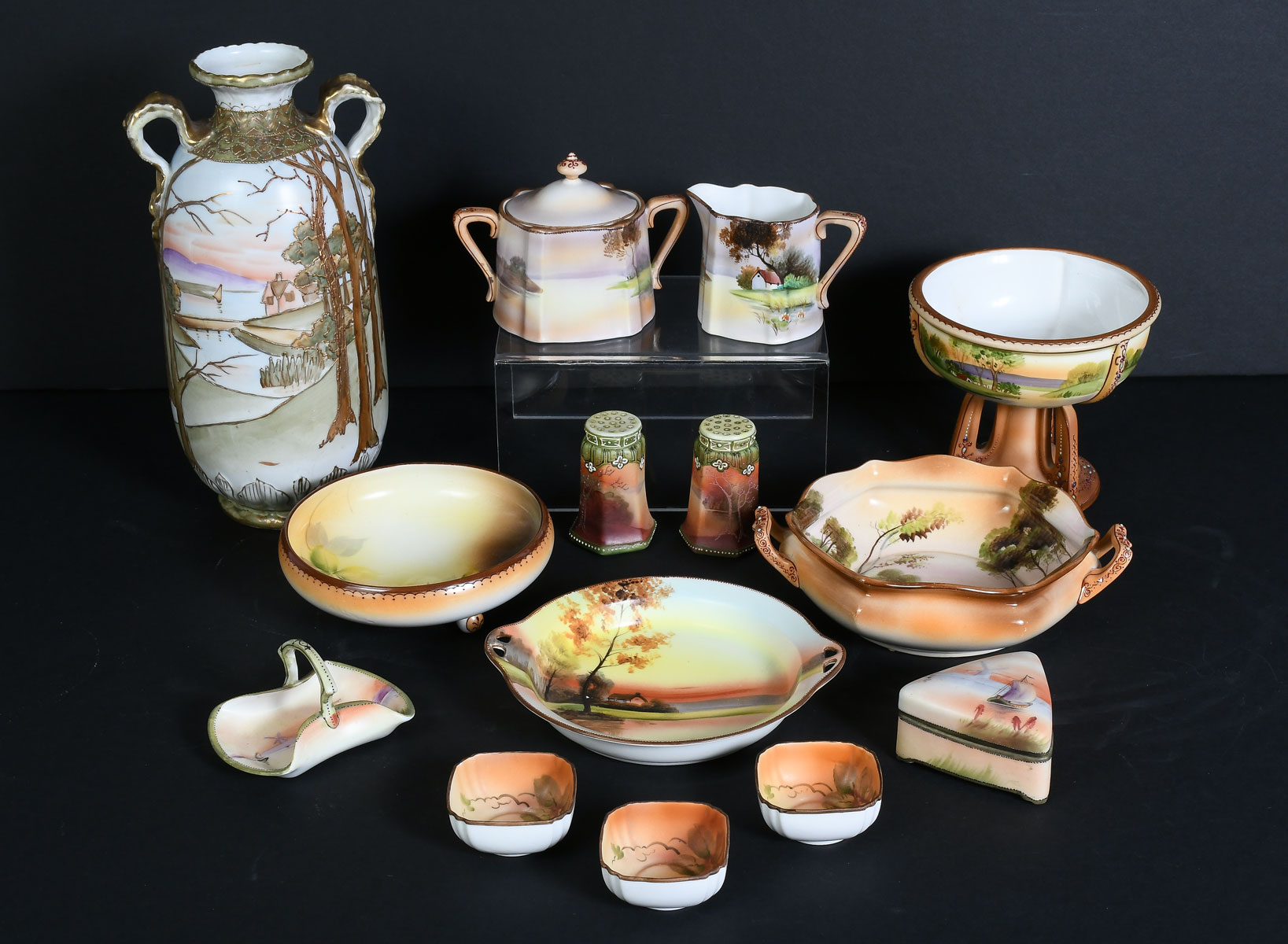 SELECTION OF NIPPON SCENIC PIECES: