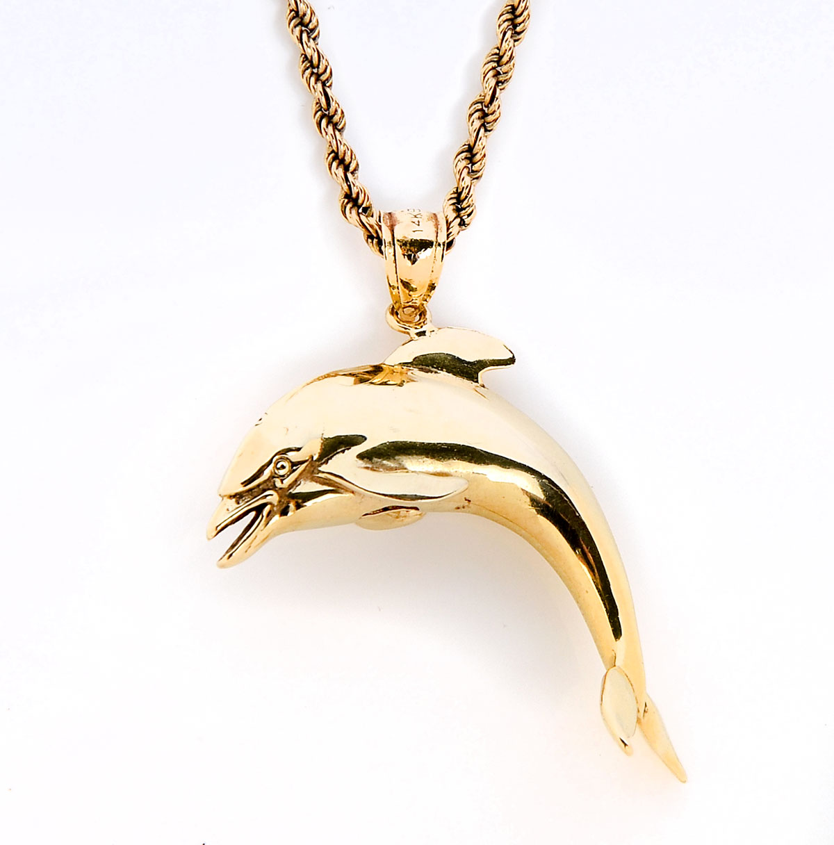 14K DOLPHIN PENDANT WITH CHAIN  2741c5
