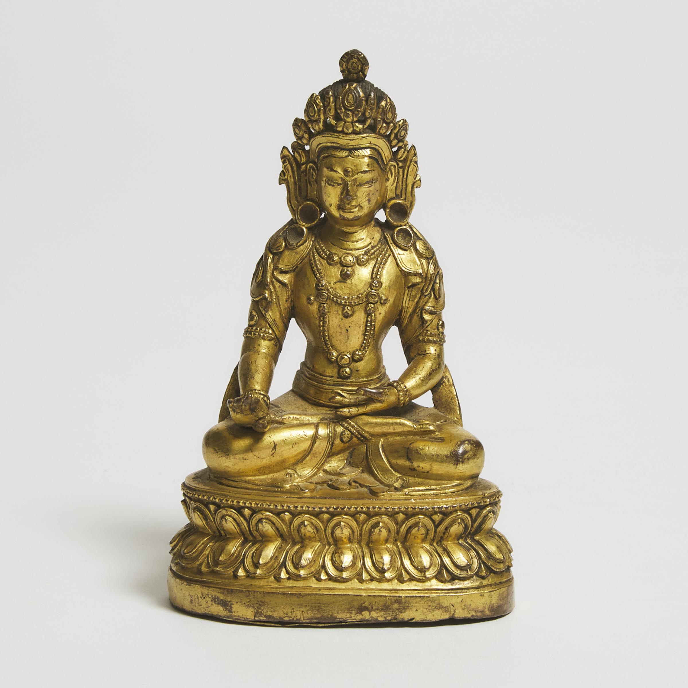 A Gilt Bronze Figure of Avalokiteshvara  279ae3