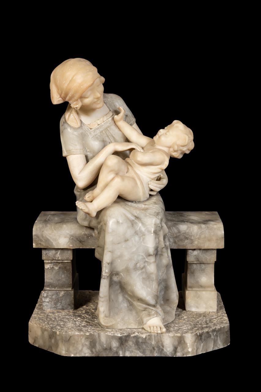 CURRINI WOMAN HOLDING CHILD ALABASTER 28899a