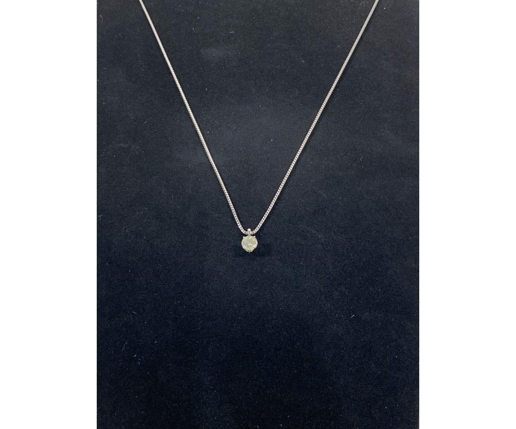Ladies white gold diamond necklace  28b108
