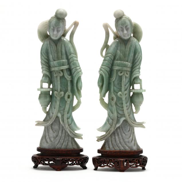 A PAIR OF CHINESE JADE FEMALE FIGURES 28cb34