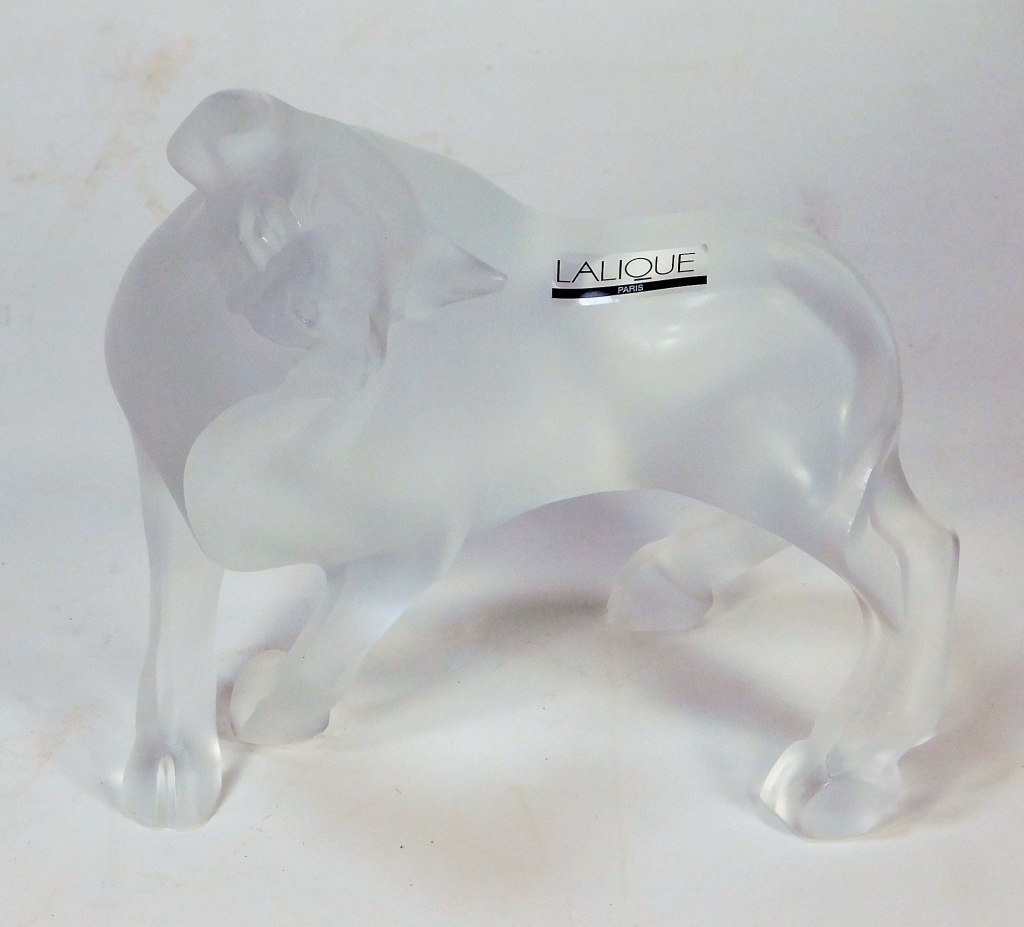LALIQUE FRANCE FROSTED GLASS BULL 29ad42