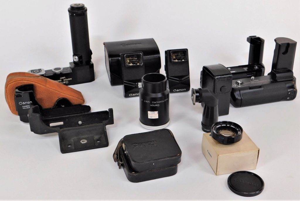 GROUP OF CANON 35MM SLR ACCESSORIES 29ae3c