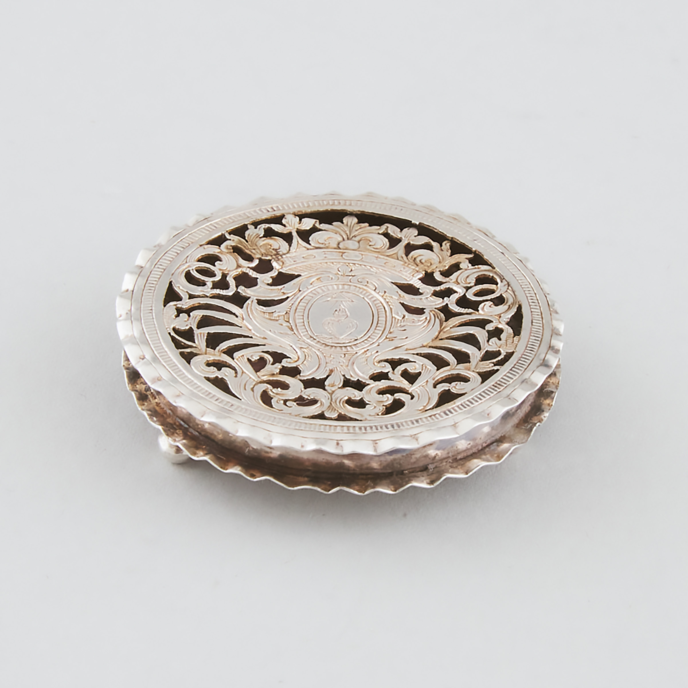 Late 17th Century English Silver 2a564d