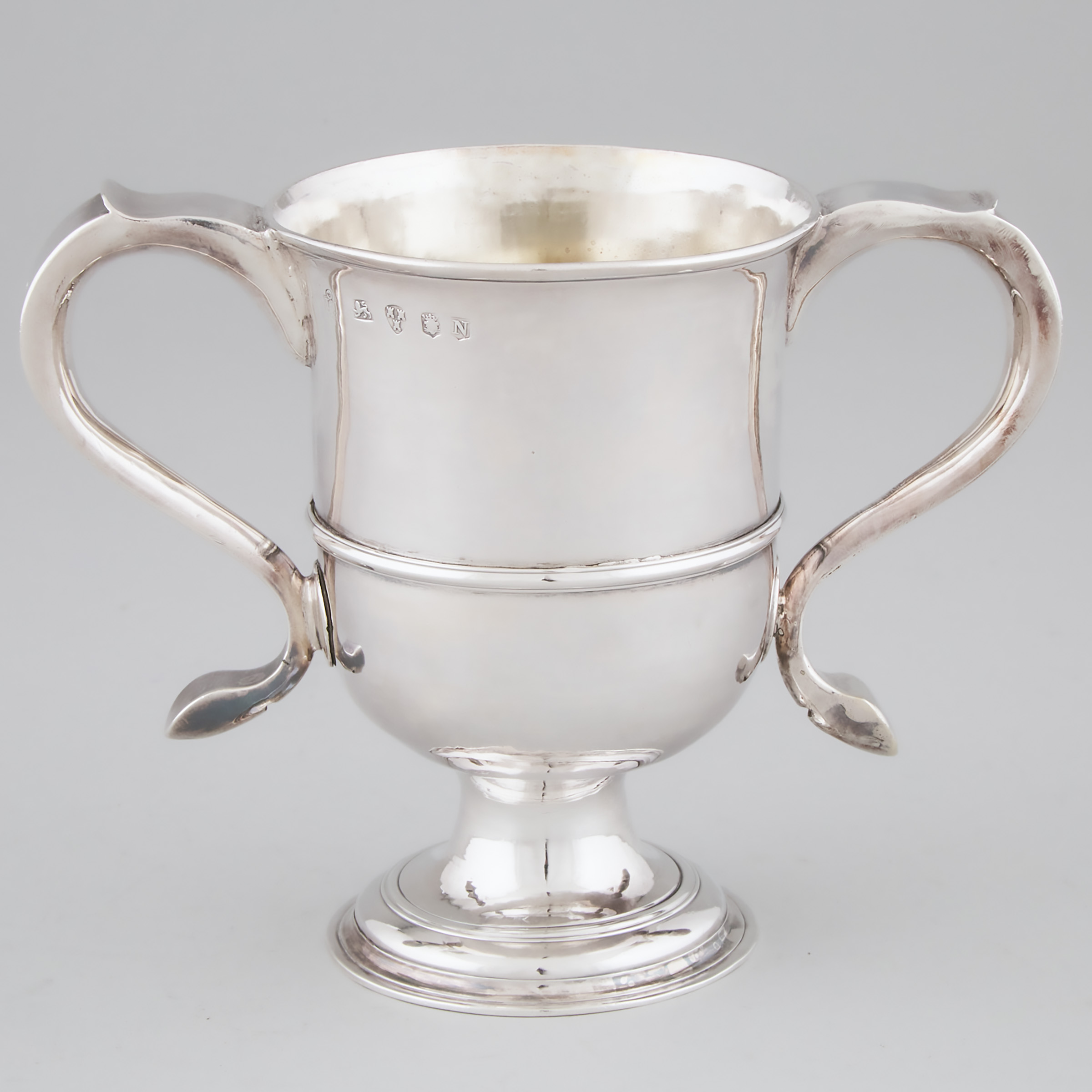 George III Silver Two Handled Cup  2a567e