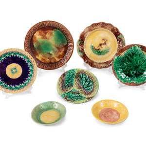 A Group of Fourteen Majolica Plates includes 2a740b
