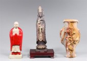 Group of three carved Chinese hardstone 2aa6ce