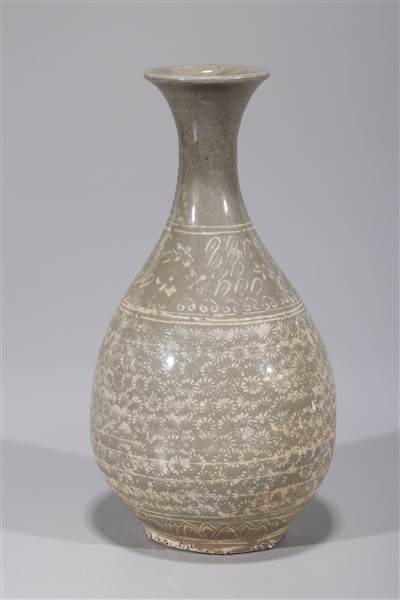 Korean celadon glazed meiping vase  2acdfb