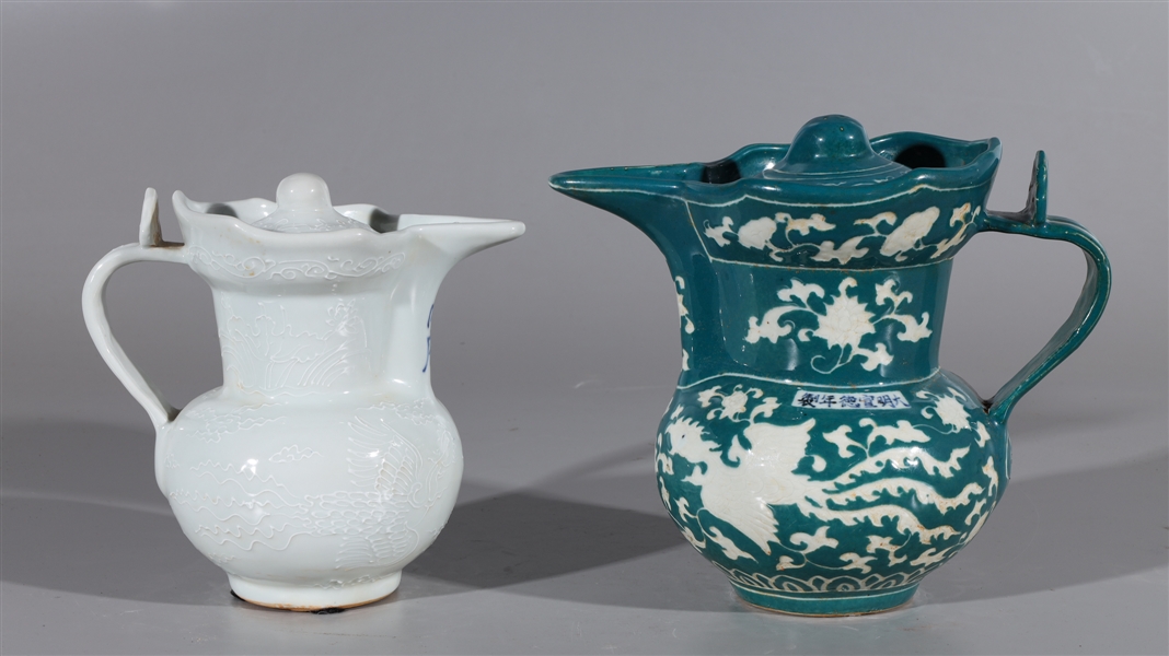 Two Chinese glazed porcelain ewers 2ace83