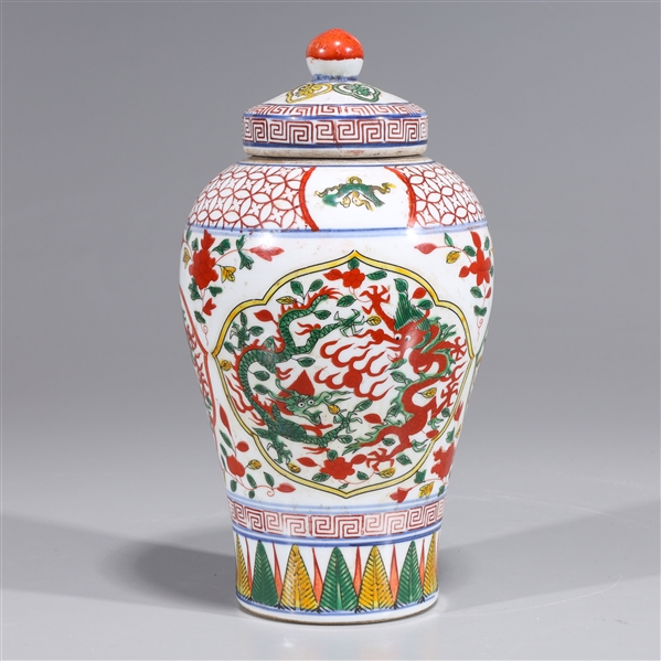 Chinese wucai covered porcelain 2ad5dd