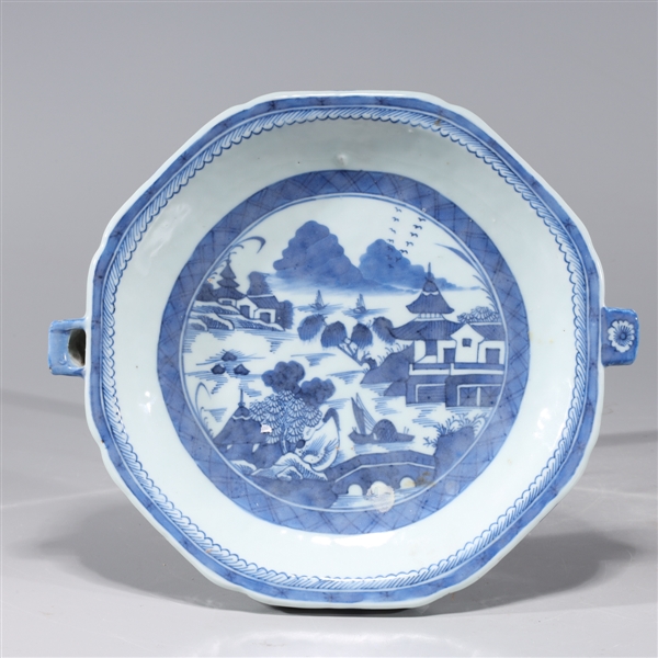 Large Chinese blue and white porcelain 2ac2a1