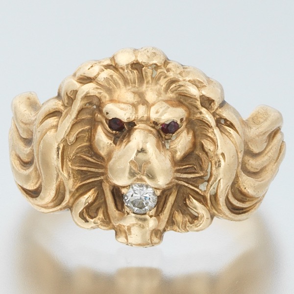 LADIES GOLD AND DIAMOND LION RING 2af565