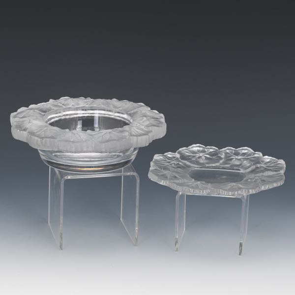 TWO LALIQUE HONFLEUR CRYSTAL DISHES 2afd4d