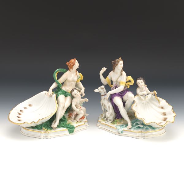 TWO GERMAN PORCELAIN GROUPINGS  2afd78