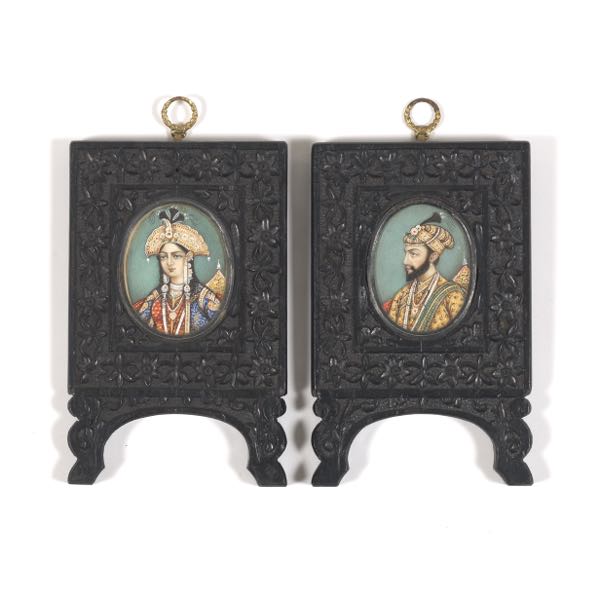 TWO VICTORIAN HAND PAINTED MINIATURE 2b0270