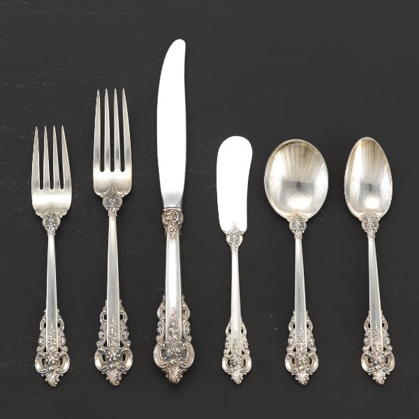 WALLACE STERLING SILVER TABLEWARE 2b0334
